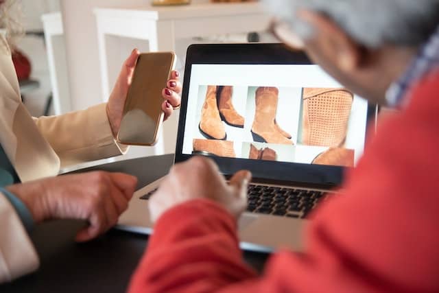 Winning 5 E-Commerce Tips for Small Businesses